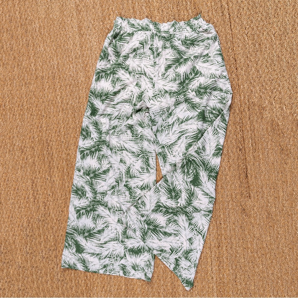 Entro Women's White and Green Leaf Wide Leg Pants